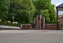 Мемориал погибшим полицейским, пр-т Гагарина, г. Смоленск Мемориал погибшим полицейским, пр-т Гагарина, г. Смоленск